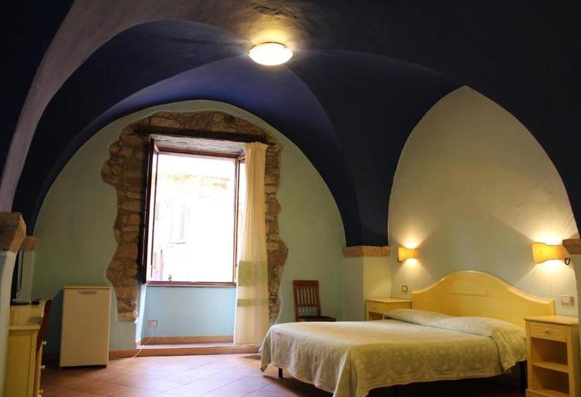 بنسيون Sa Balza Guest House