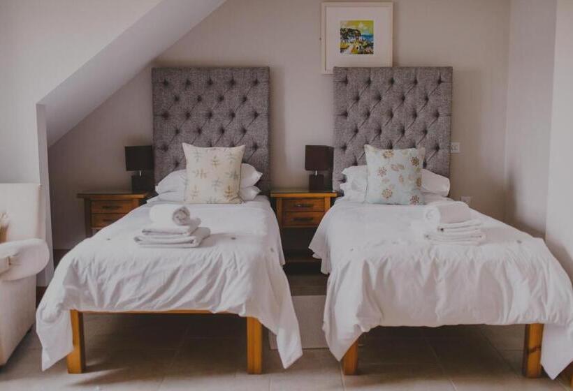 ペンション Strand House