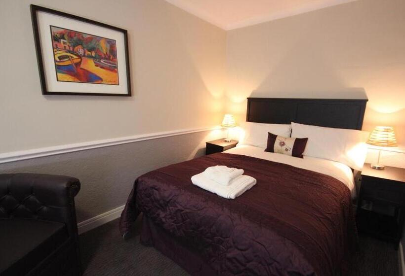 بنسيون The Dibbinsdale Inn