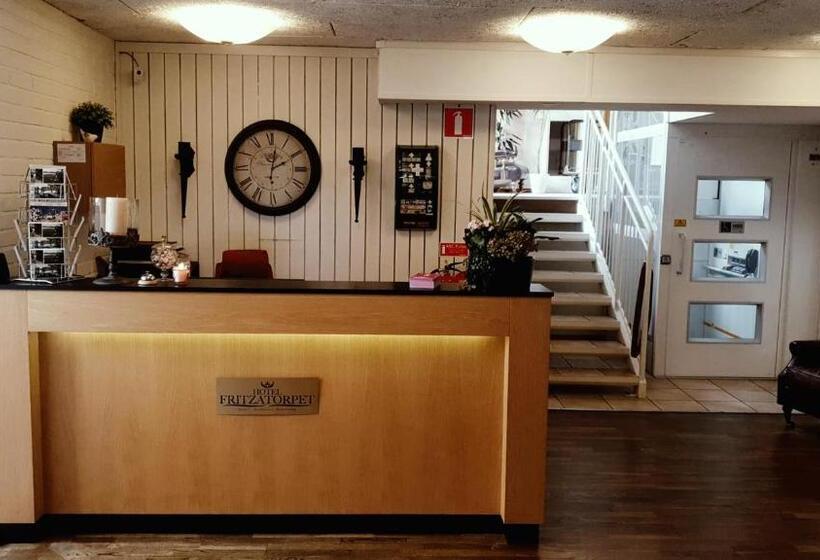 هاستل Fritza   Tidigare Hotel Fritzatorpet