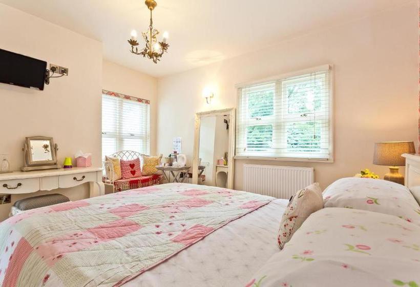 Общежитие Heidi's Grasmere Lodge