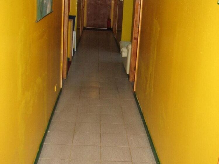 هاستل Hostal El Mirador