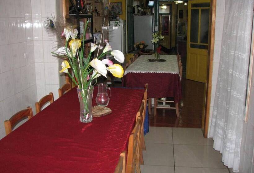 هاستل Hostal El Mirador