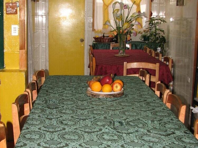 هاستل Hostal El Mirador