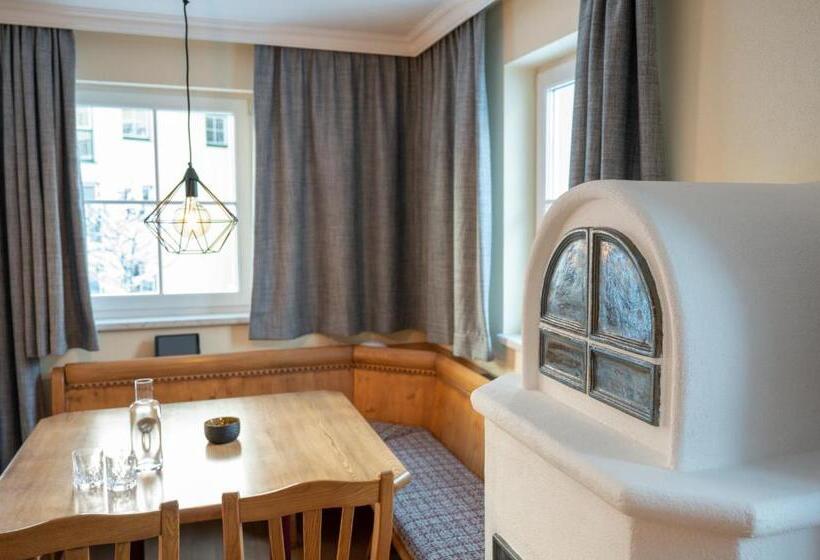 Appartement & Suiten Hotel Glöcknerin