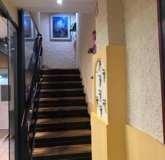 ペンション Hostal Del Ripollès