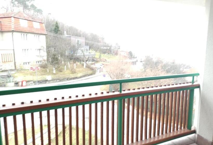 پانسیون Penzion Stella