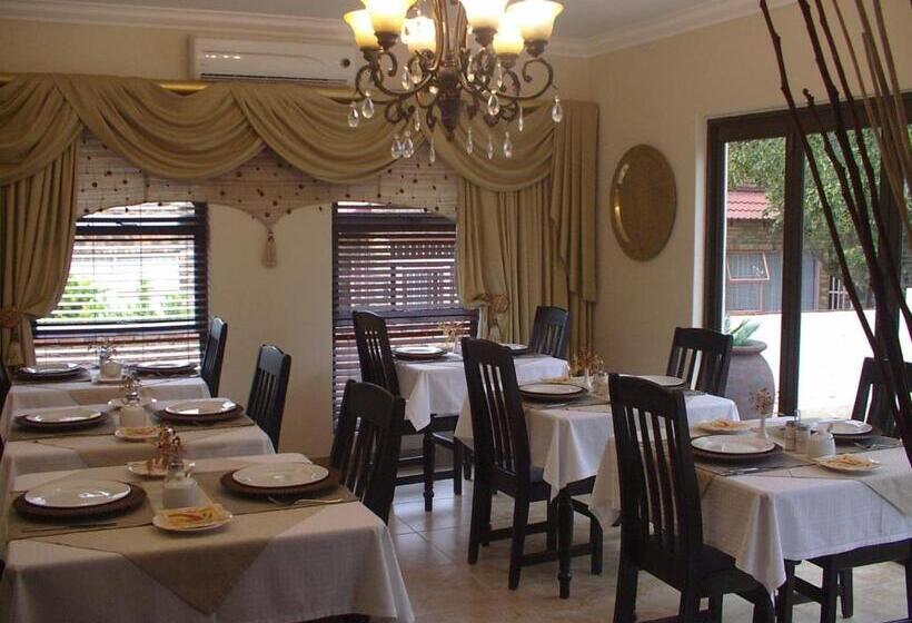 پانسیون Villa Xanelle Boutique Guest House