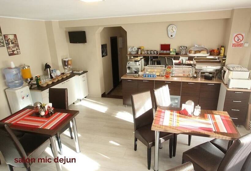 Pension Mora