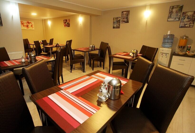 Pension Mora