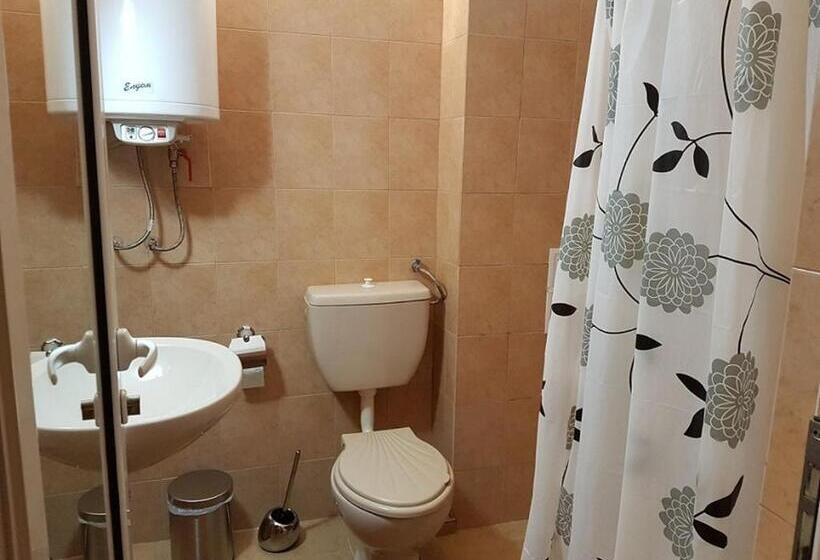Sofia Central Hotel Apartments