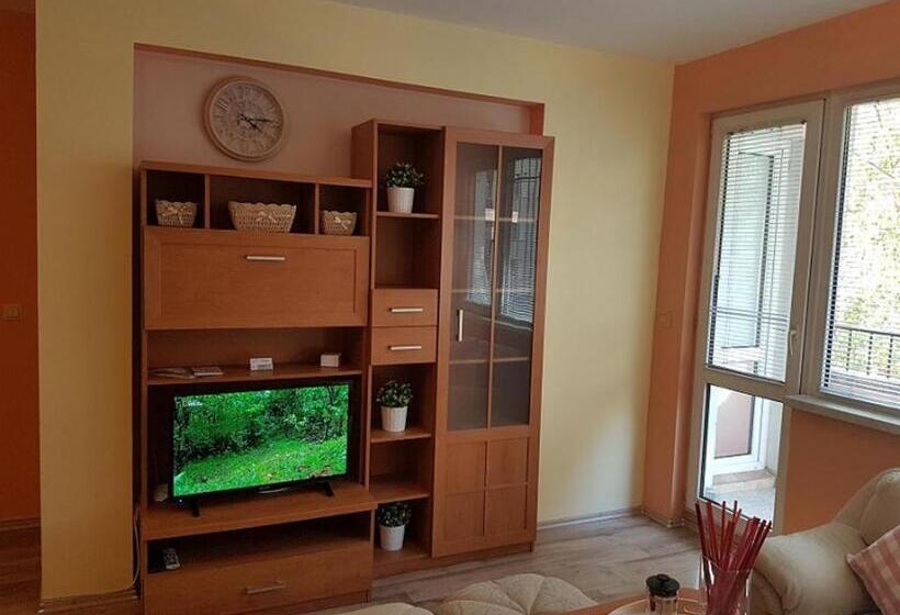 Sofia Central Hotel Apartments