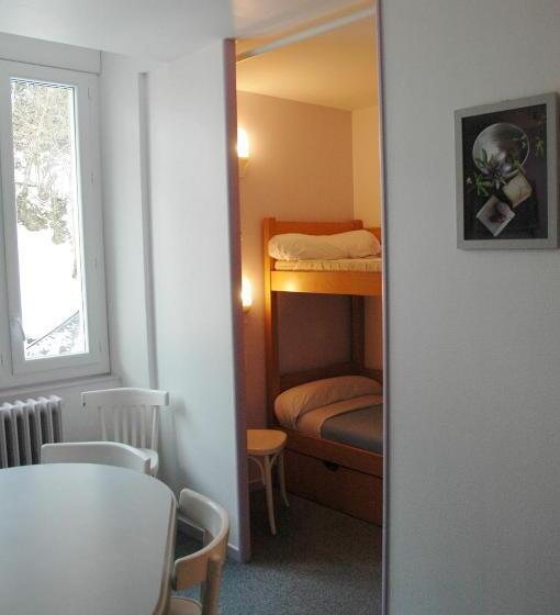 Appart Le Chili  Quartier Thermal  Lit Fait
