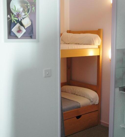 Appart Le Chili  Quartier Thermal  Lit Fait