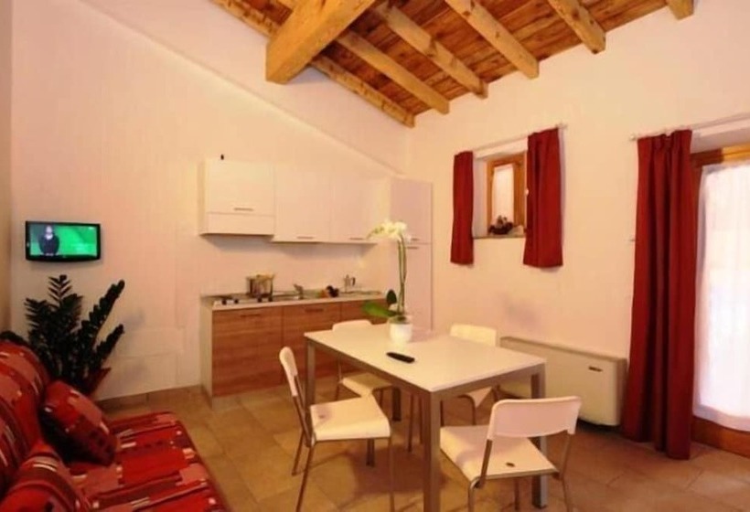 ホテル Agriturismo Corte La Sacca