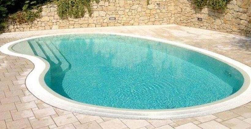 ホテル Agriturismo Corte La Sacca