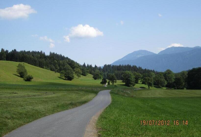 پانسیون Gästehaus Holzfeind