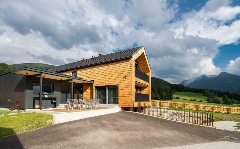 ペンション Haus Christophorus