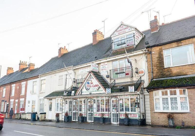 پانسیون La Tavola Calda