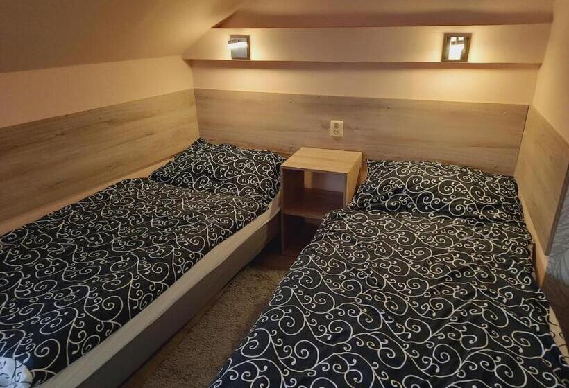 پانسیون Penzion Avena