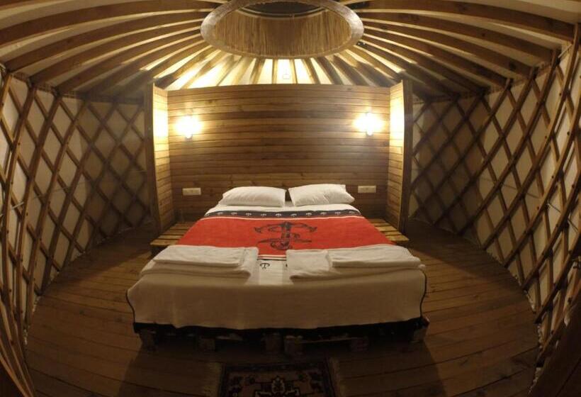 هاستل Chakra Beach Kabak