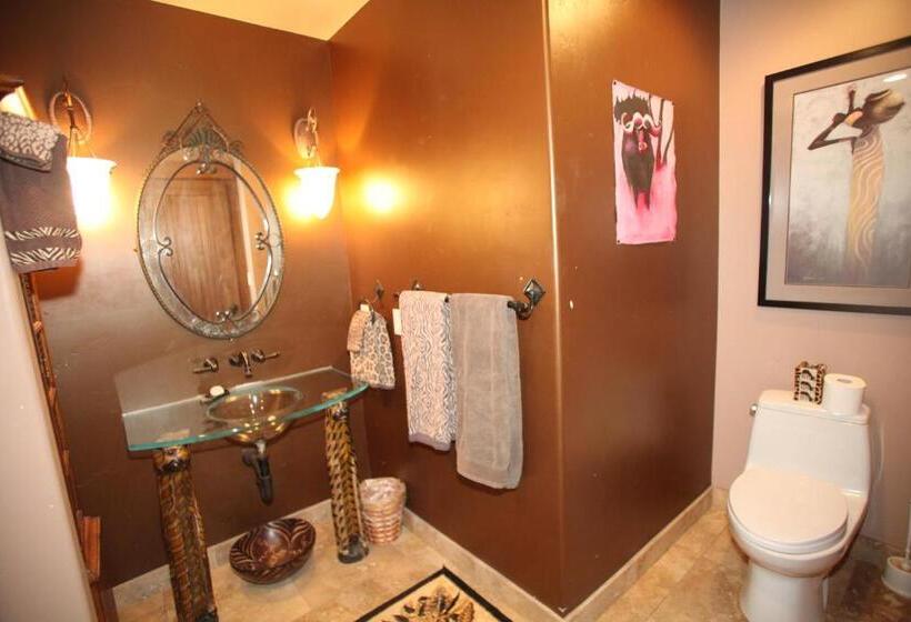 فندق صغير Swan River Inn