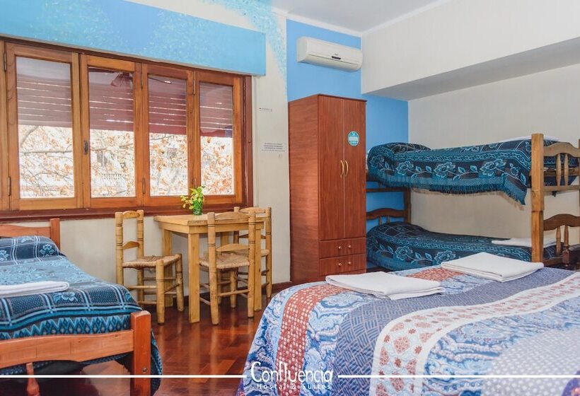 Hostel Confluencia