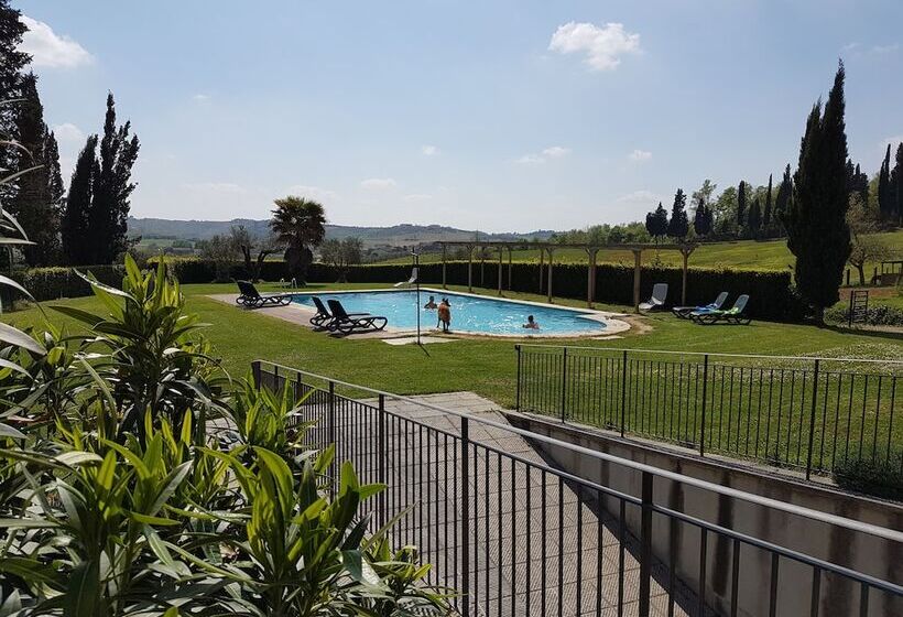 هتل Agriturismo Fattoria Rozzalupi