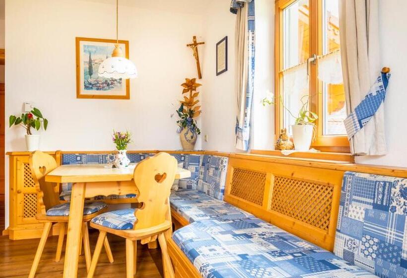 Отель Bio Familienbauernhof Grubsteighof