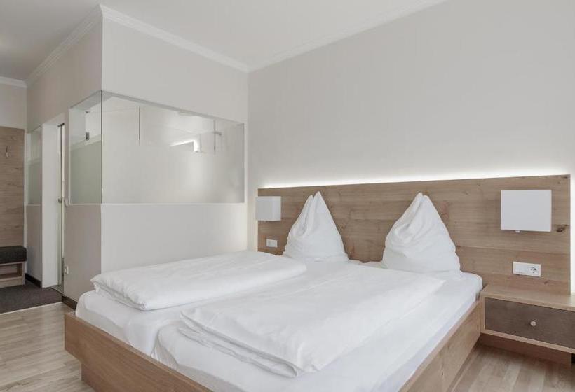 بنسيون Frühstückshotel Scharinger