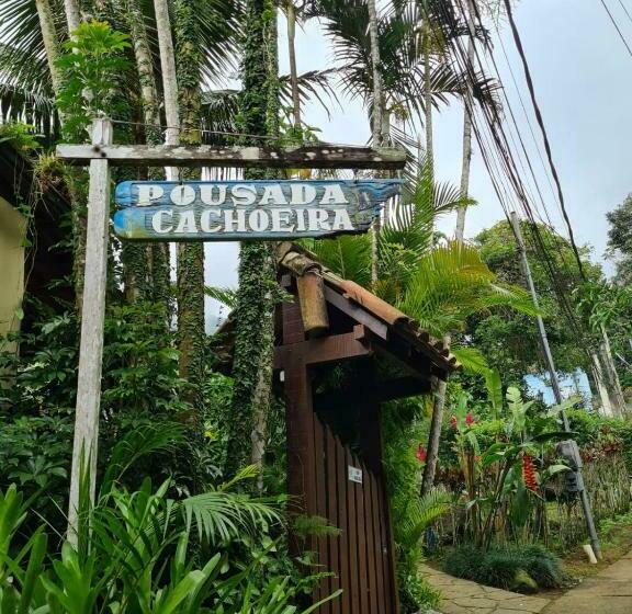 پانسیون Pousada Cachoeira