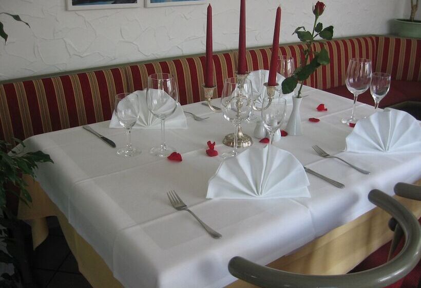 פנסיון Apartments Restaurant Cala Luna