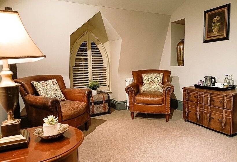 پانسیون The Linden Stansted