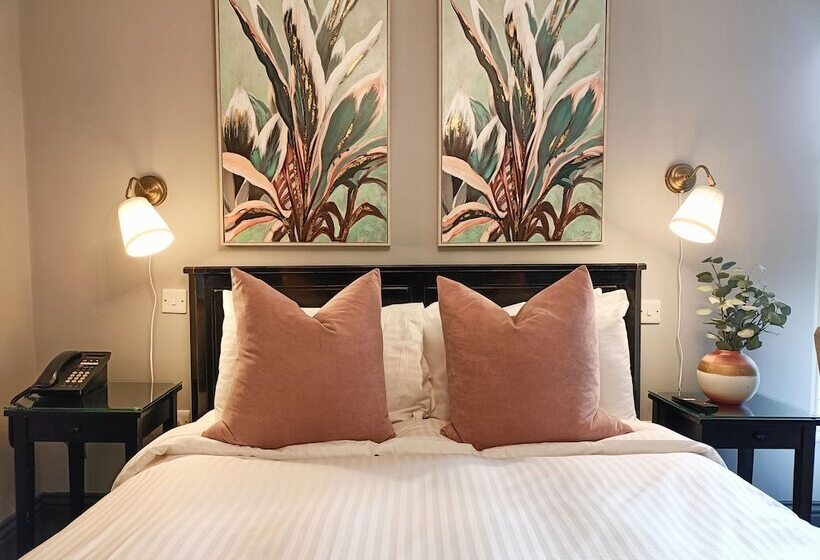 پانسیون The Linden Stansted