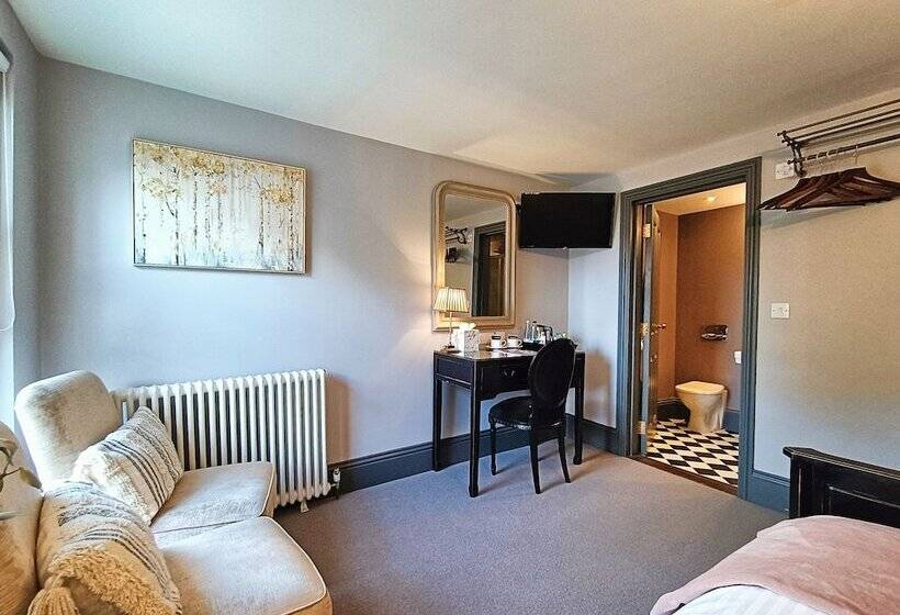 پانسیون The Linden Stansted