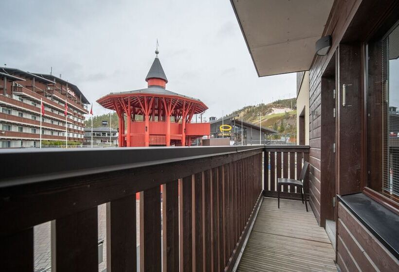 Ski Inn Rukavillage
