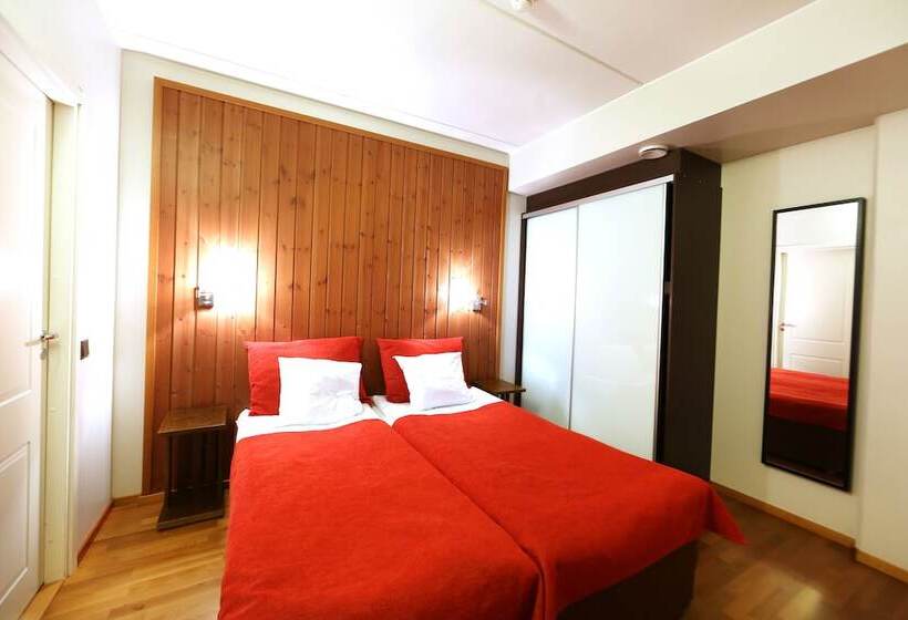 Ski Inn Rukavillage