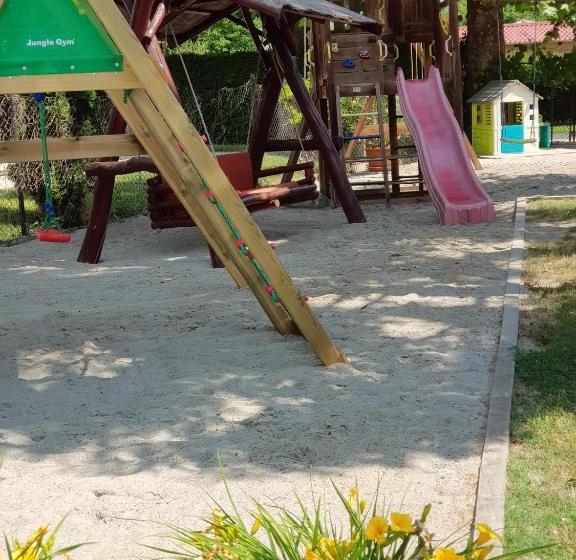 Sommer Panzió