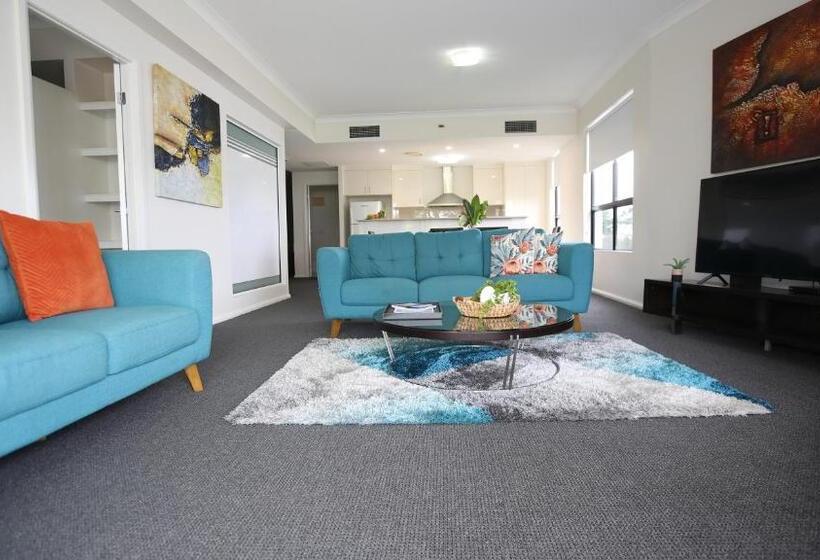 The Bay Apartments