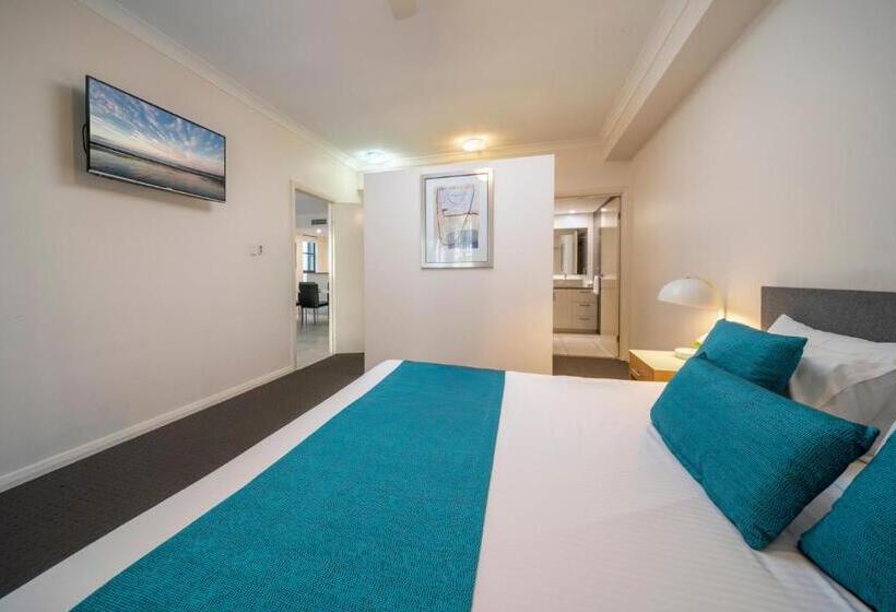The Bay Apartments
