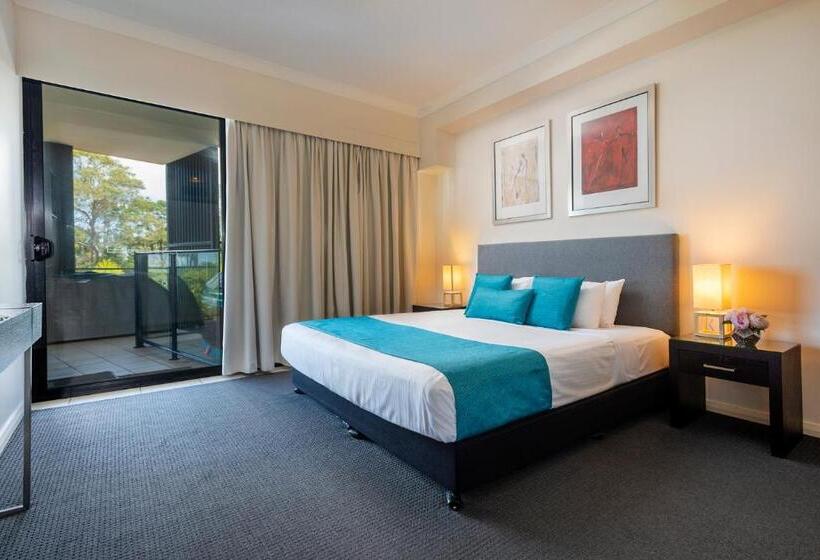The Bay Apartments