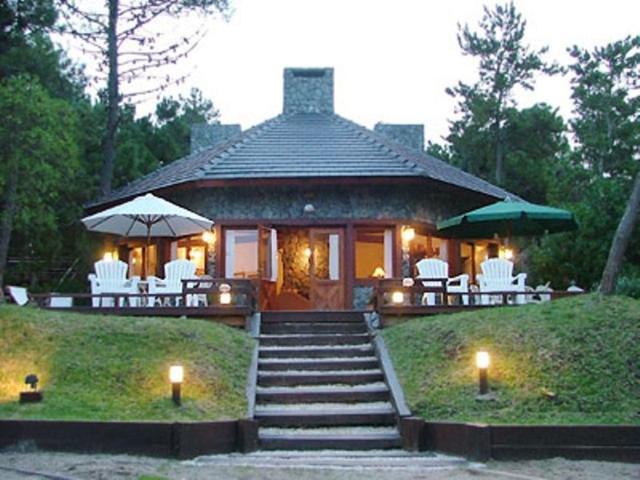 هاستل Las Piedras