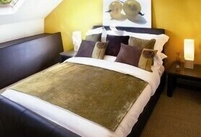 ユースホステル Royal Forester Country Inn