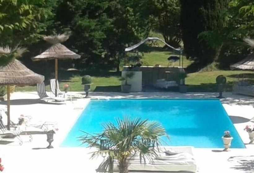 تختخواب و صبحانه Le Moulin De Sonnailles