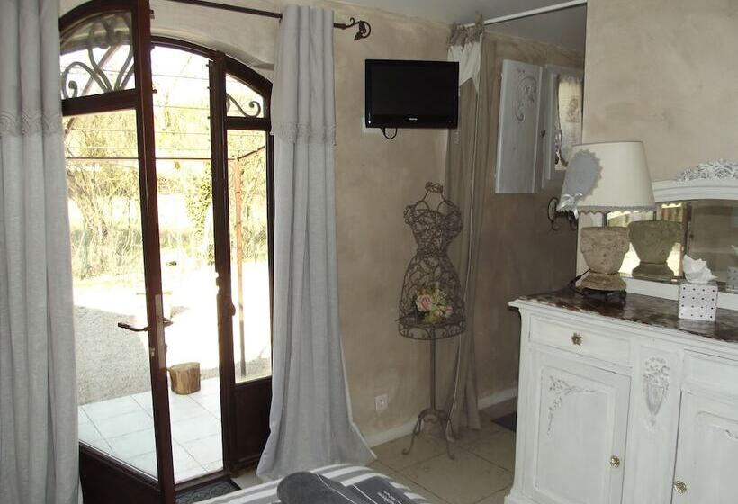 تختخواب و صبحانه Le Moulin De Sonnailles