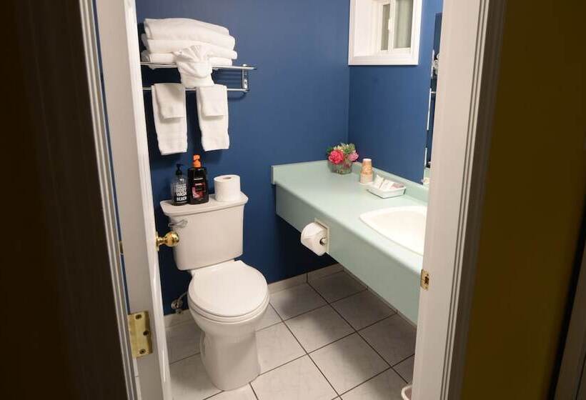 هتل Casa Grande Inn