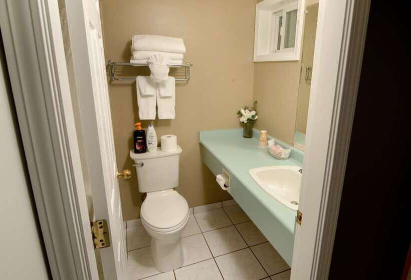 هتل Casa Grande Inn