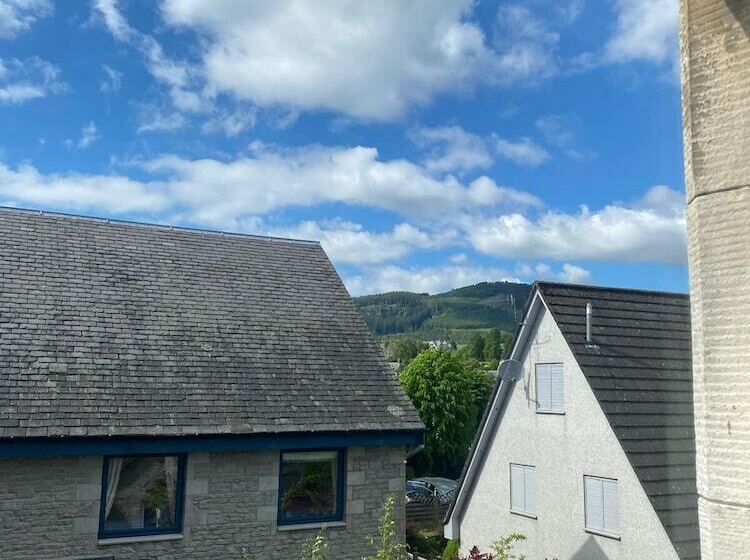 بنسيون Beinn Bhracaigh