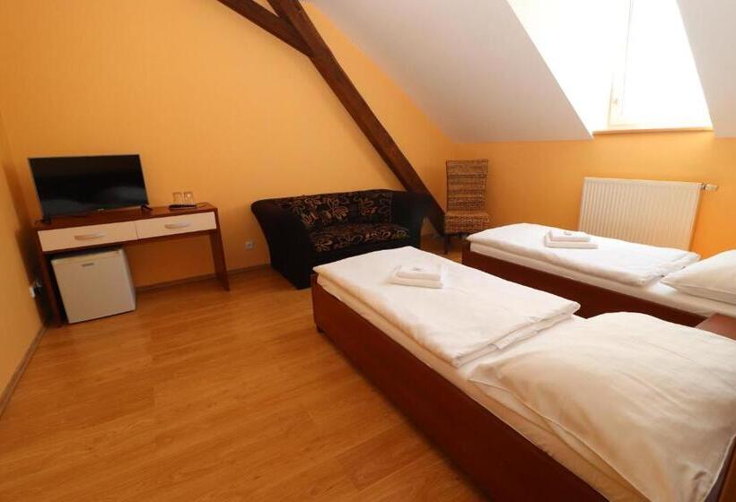 پانسیون Blatenský Dvůr