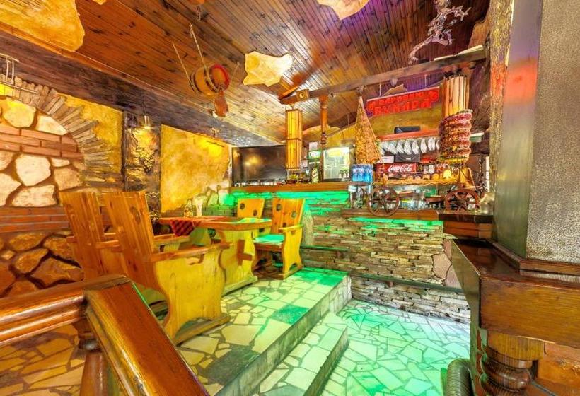 بنسيون Family Hotel Bunara